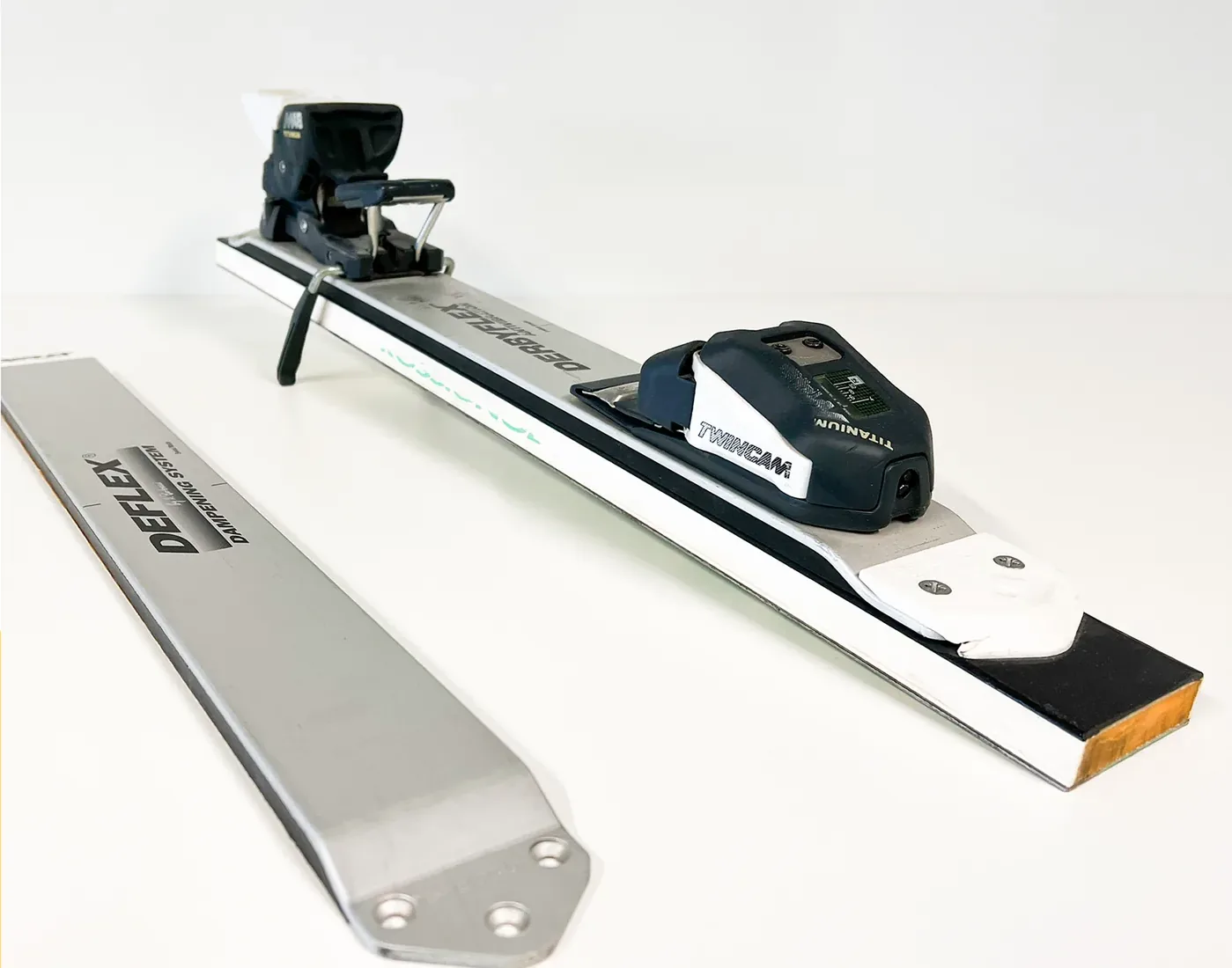 The Derbyflex binding plate mounted on a ski